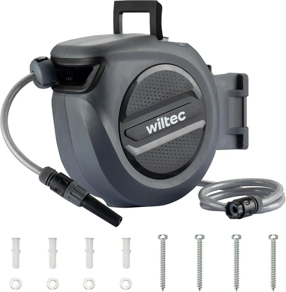 Review of the XPOtool 20m Automatic Hose Reel for Wall-Mounted Garden Watering