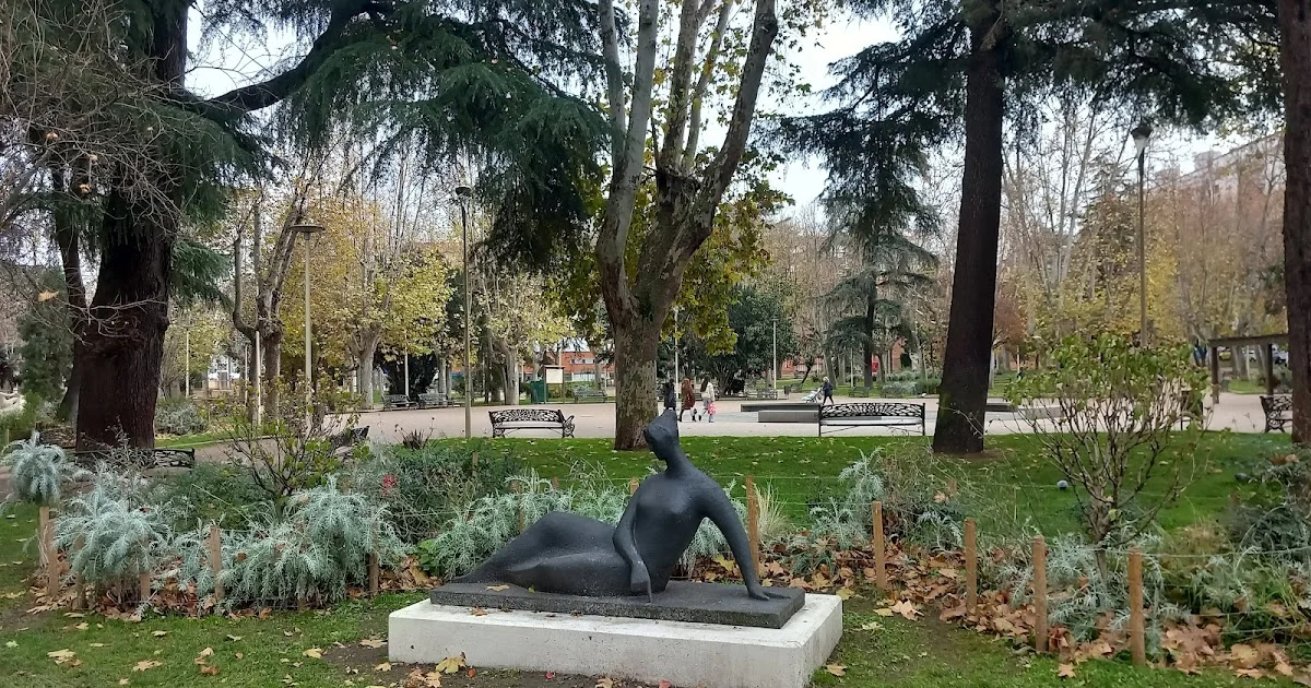 La Alamedilla, the Shrinking Park