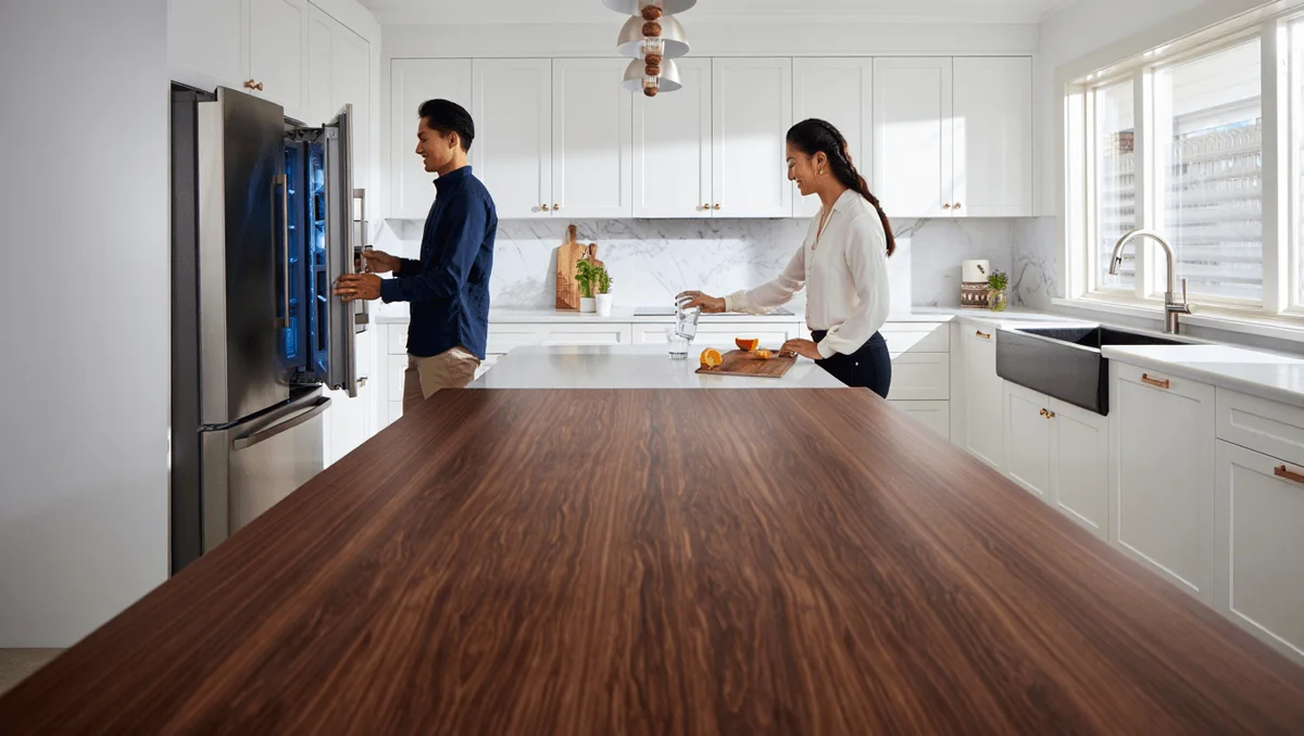 How to Combine High-End Furniture and Layout for a Practical Kitchen