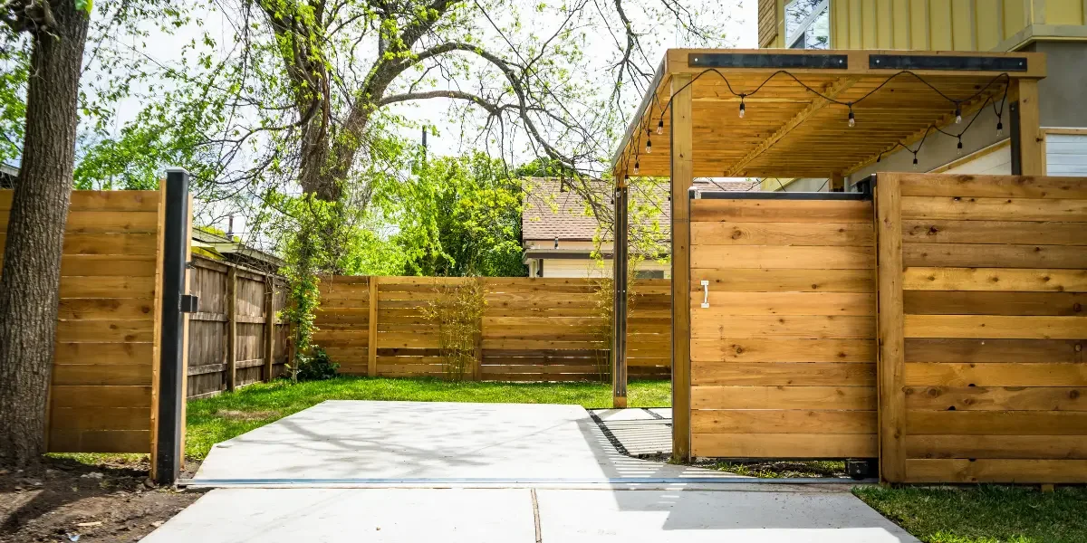 Choosing the Right Materials for a Custom Gate